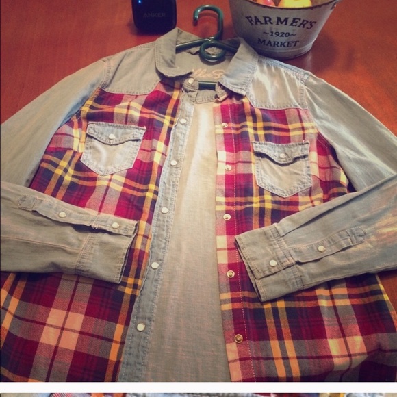 Vanilla star ⭐️ plaid & denim shirt - Picture 3 of 8